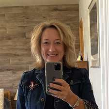 Julie Flood