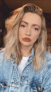 Evie Rhiann