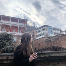 ნინი ისაკაძე