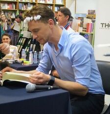 Theworldthinksimcrazy