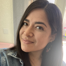 Jazmin | read.with.jaz