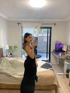 Vickie Deng