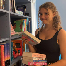 Lucasshelves