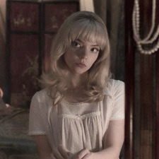 gabi ✩༉‧₊˚.