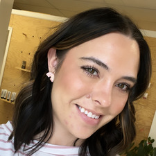 Dani Ross