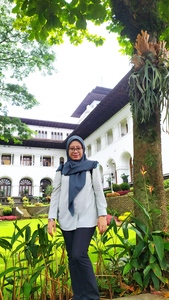 Sampaguita Syafrezani