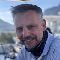 Bennie Louw