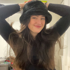 soziotrickster (Selina| 19)