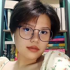 Danielle (bookswithdanielle)