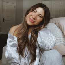 Victoria Low
