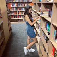 Jade Reynolds - The United States (341 books)