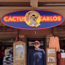Carlos Alvarez