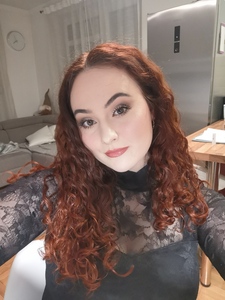 angela
