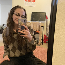 Aislyn  Bell