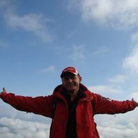 Евгений Антонов