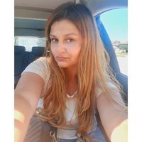 Михаела Николова