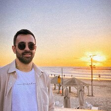 Γιάννης Μηνάς