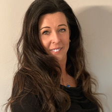 Lisa  Lee