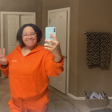 lay’s reads❤️‍&#x1f525;