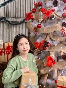 Biên tập Nguyễn Hằng