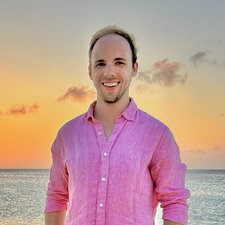 Lawrence Weathers