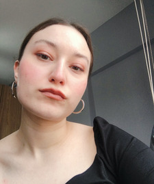 Büşra Karakaş