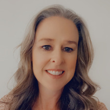 Sharron Neunhoffer