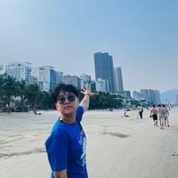 วรัญ วรัญชญา