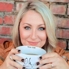 TheOneWhereMonicaReads