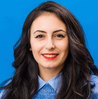 Петя Бенева