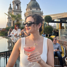 Leora Taratula-Lyons