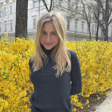 Leonie