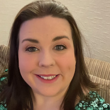 Stacey Logue