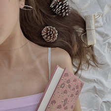 •.*°•aesthetic books •°.*•