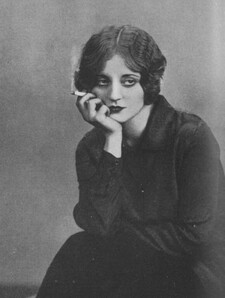 Pauline 