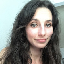 Charlotte Eng