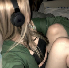 Kenzie &#x1f3a7;ྀི&#x1f4c4;