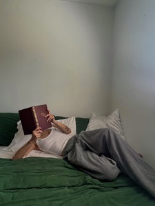 Her Shelf Indulgence