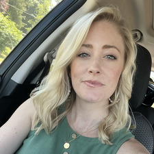 Julia Betsill