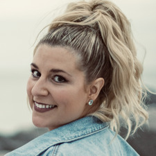 Ashley Tolusic Einhorn