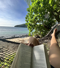 Sydney Scott - Miami, FL (212 books)