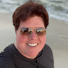 Traci Davis