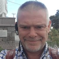 Момчил Недев