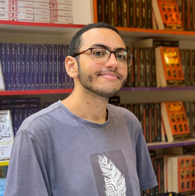 Goodreads profile picture for @mohnafy
