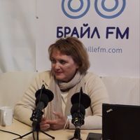 Анелия Велинова