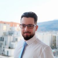 Боян Петров