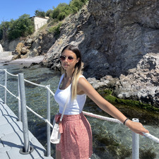 Нели Арнаудова