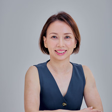 Sabrina  Lim