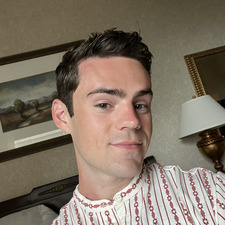AARON BRADSHAW