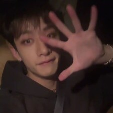 ewciaa✧｡⁠.ﾟ☆